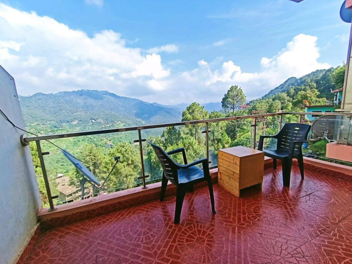 The Western Heights I Serviced Apartments I Pvt Balcony I Lift I Peacefull Area I Family Accomodation I Kasauli I By Exotic Stays Zewnętrze zdjęcie