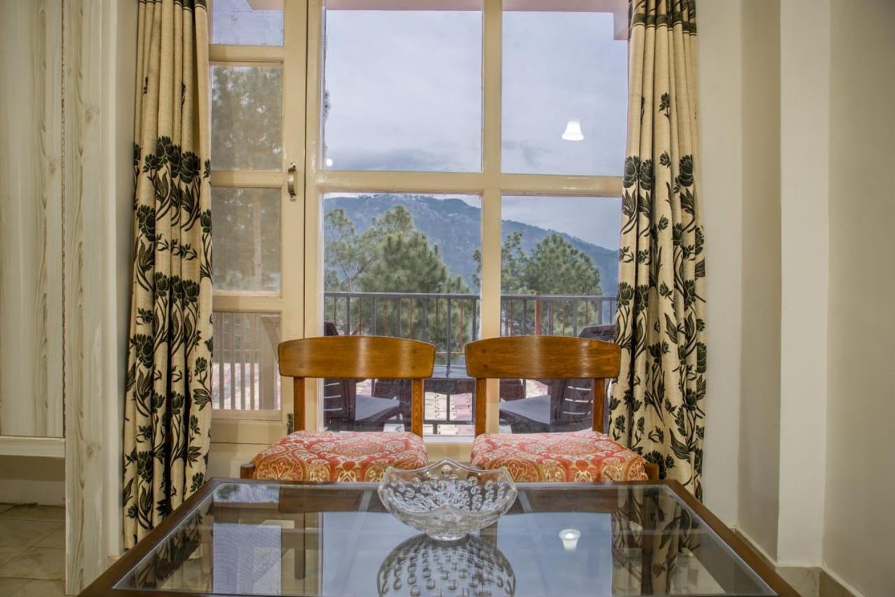 The Western Heights I Serviced Apartments I Pvt Balcony I Lift I Peacefull Area I Family Accomodation I Kasauli I By Exotic Stays Zewnętrze zdjęcie