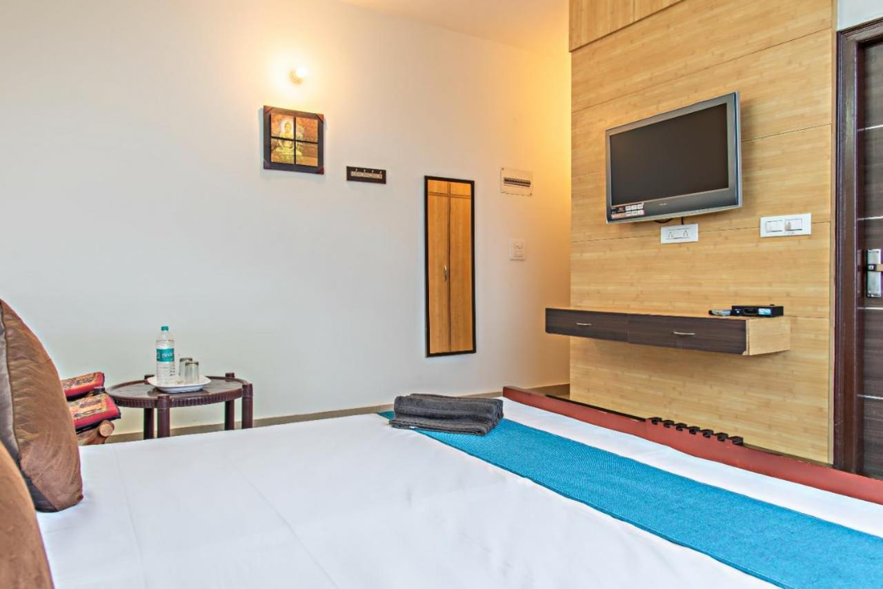 The Western Heights I Serviced Apartments I Pvt Balcony I Lift I Peacefull Area I Family Accomodation I Kasauli I By Exotic Stays Zewnętrze zdjęcie