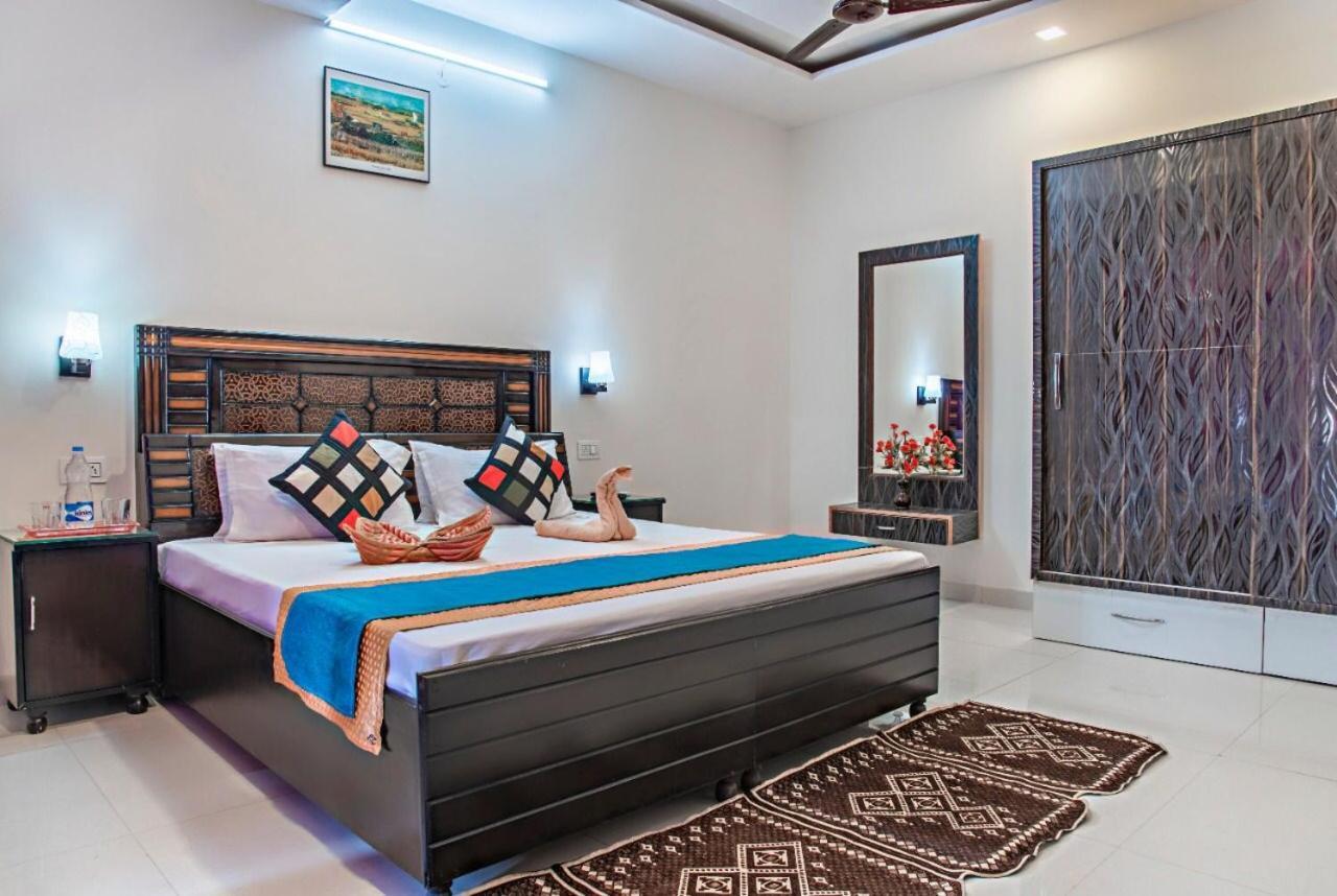 The Western Heights I Serviced Apartments I Pvt Balcony I Lift I Peacefull Area I Family Accomodation I Kasauli I By Exotic Stays Zewnętrze zdjęcie